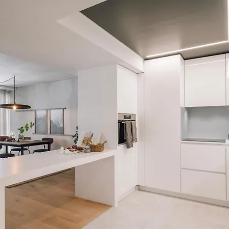 Bielsa - 2 Bedrooms In Amoreiras Lägenhet