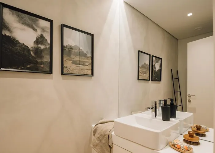 Bielsa - 2 Bedrooms In Amoreiras * Lissabon